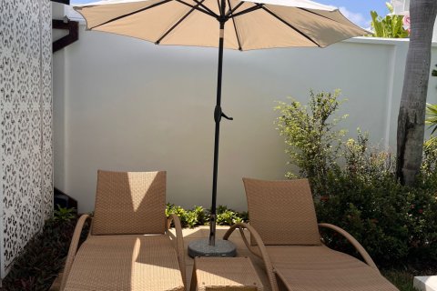 Villa in Phuket, Thailand 3 bedrooms № 168928 - photo 18