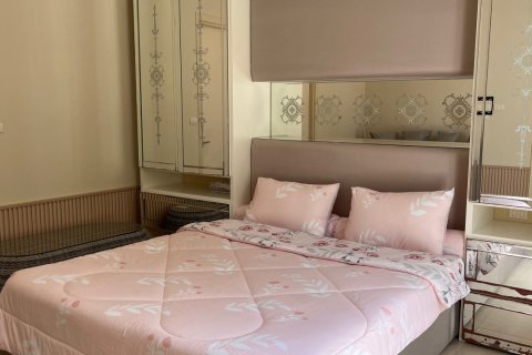 Villa in Phuket, Thailand 3 bedrooms № 168928 - photo 15