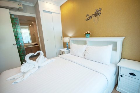 Condo in Hua Hin, Thailand, 2 bedrooms  № 160406 - photo 20