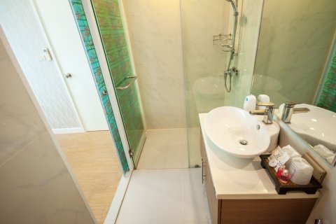 Condo in Hua Hin, Thailand, 2 bedrooms  № 160406 - photo 11