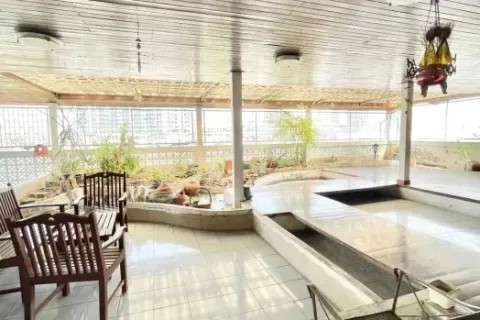 Gewerbeimmobilie in Khlong San, Bangkok, Thailand 2400 m2 № 217118 - Foto 6