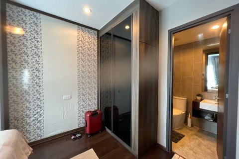 Studio in the Condo in Watthana, Bangkok, Thailand  № 160884 - photo 7