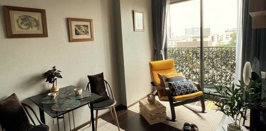 Studio in the Condo in Watthana, Bangkok, Thailand  № 160884