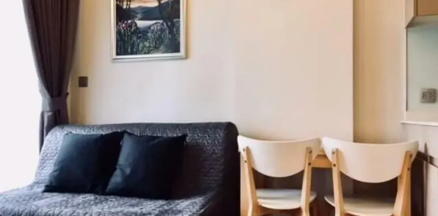 Studio dans le Condo à Watthana, Bangkok, Thaïlande  № 160887