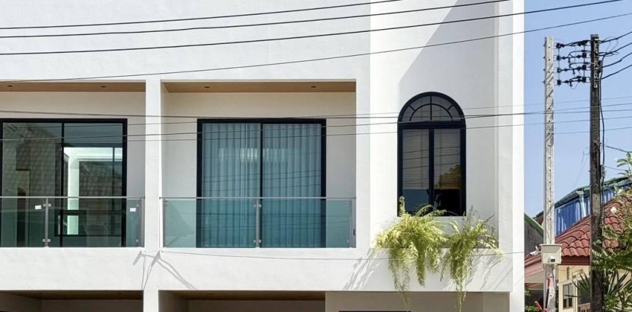 Villa in Phuket, Thailand 3 bedrooms № 157167