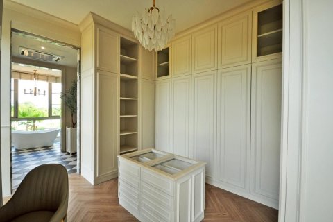 Villa in Hang Dong, Thailand 4 bedrooms № 157164 - photo 19