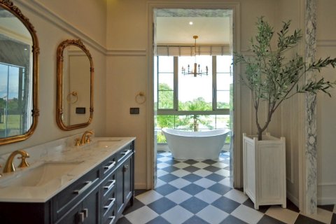 Villa in Hang Dong, Thailand 4 bedrooms № 157164 - photo 23