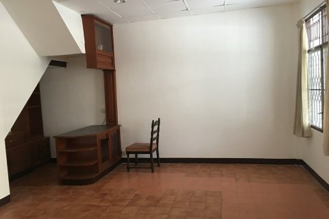 Таунхаус в Чатучаке, Бангкок, Таиланд с 3 спальнями  № 157163 - фото 3