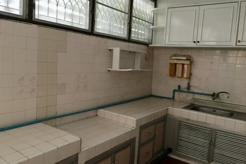 Таунхаус в Чатучаке, Бангкок, Таиланд с 3 спальнями  № 157163 - фото 11