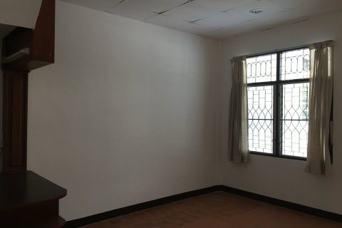 Таунхаус в Чатучаке, Бангкок, Таиланд с 3 спальнями  № 157163 - фото 12