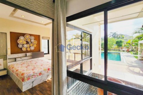 Haus in Pattaya, Thailand 3 Schlafzimmer № 196922 - Foto 9
