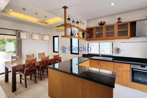 Haus in Pattaya, Thailand 3 Schlafzimmer № 196922 - Foto 5