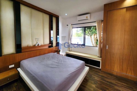 Haus in Pattaya, Thailand 3 Schlafzimmer № 196922 - Foto 16