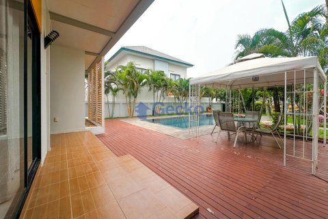 Haus in Pattaya, Thailand 3 Schlafzimmer № 196922 - Foto 6