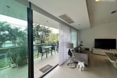 Condominio de 2 dormitorios en Jomtien Beach, Pattaya, Tailandia № 211681 - foto 5