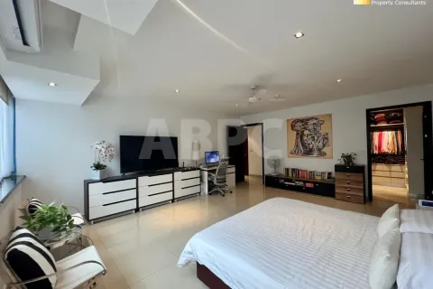 Condominio de 2 dormitorios en Jomtien Beach, Pattaya, Tailandia № 211681 - foto 19