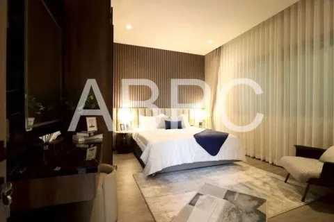 Casa de 6 dormitorios en Jomtien Beach, Pattaya, Tailandia № 211686 - foto 9