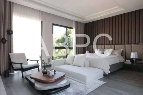 Casa de 6 dormitorios en Jomtien Beach, Pattaya, Tailandia № 211686 - foto 8