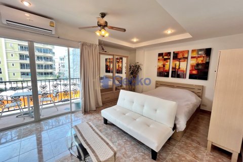 Estudio en el condominio en Pattaya, Tailandia № 209326 - foto 2