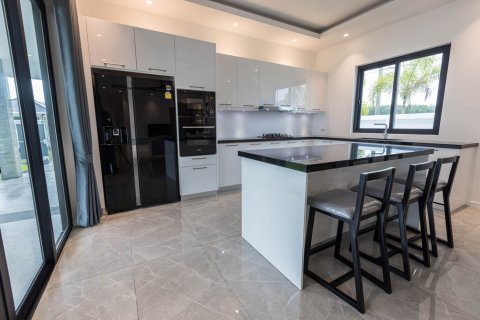 Villa à Hua Hin, Thaïlande 3 chambres № 165678 - photo 18