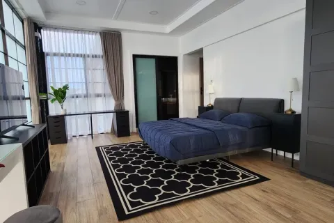 Casa de 5 dormitorios en Pattaya, Tailandia № 210659 - foto 17