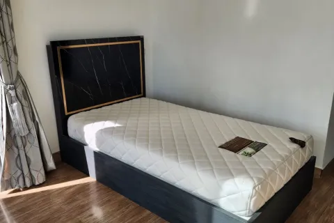 Condominio de 2 dormitorios en Jomtien Beach, Pattaya, Tailandia № 210662 - foto 12