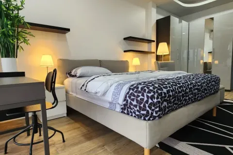 Casa de 5 dormitorios en Pattaya, Tailandia № 210660 - foto 19