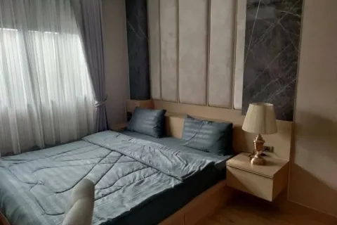 Casa de 4 dormitorios en Pattaya, Tailandia № 210658 - foto 12