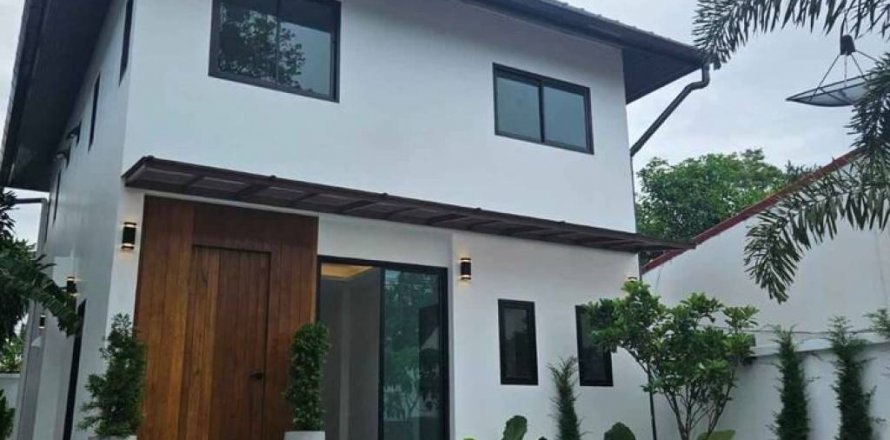 Вилла в Раваи, Таиланд с 4 спальнями  № 114595