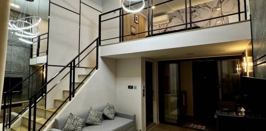 Кондоминиум с 1 спальней в Пхракханонге, Бангкок, Таиланд № 134661