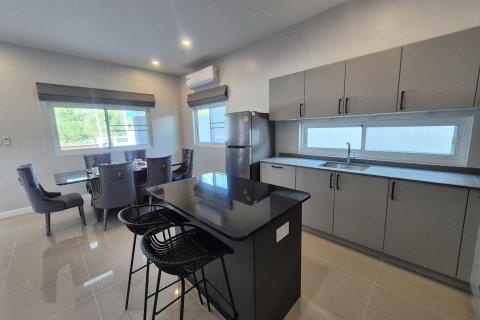 House in Hua Hin, Thailand 3 bedrooms № 141273 - photo 24
