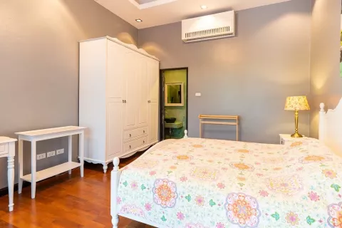 Villa in Phuket, Thailand 3 bedrooms № 141272 - photo 4