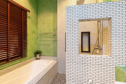 Villa in Phuket, Thailand 3 bedrooms № 141272 - photo 9