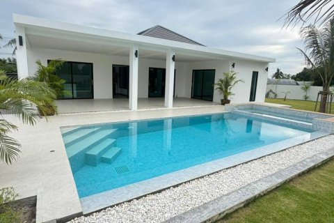 Villa in Hua Hin, Thailand 3 bedrooms № 172666