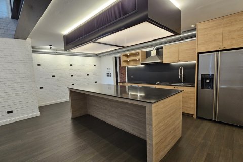 Кондоминиум с 5 спальнями в Ваттхане, Бангкок, Таиланд № 201116 - фото 7
