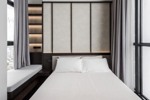 Condo in Watthana, Bangkok, Thailand, 2 bedrooms № 161552 - photo 8