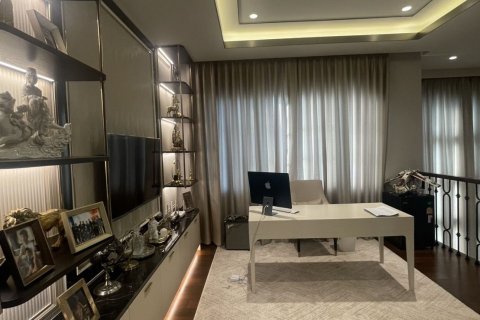 House in Samut Prakan, Thailand 4 bedrooms № 161553 - photo 14