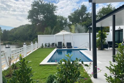 Villa à Cha-am, Thaïlande 2 chambres № 161555