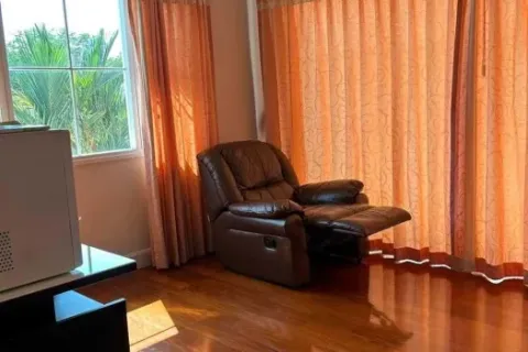 Haus in Taling Chan, Bangkok, Thailand 4 Schlafzimmer № 217115 - Foto 4