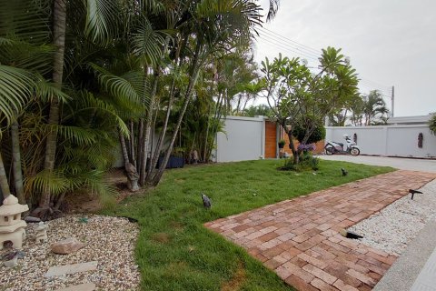 Вилла в Хуа Хине, Таиланд с 3 спальнями  № 171732 - фото 23