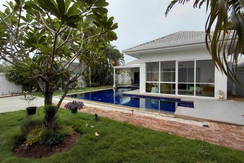 Вилла в Хуа Хине, Таиланд с 3 спальнями  № 171732 - фото 21