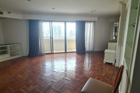 Кондоминиум с 4 спальнями в Ваттхане, Бангкок, Таиланд № 171735 - фото 12