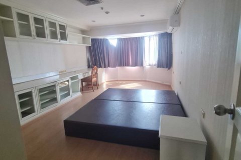 Кондоминиум с 4 спальнями в Ваттхане, Бангкок, Таиланд № 171735 - фото 20