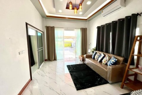 House in Cha-am, Thailand 2 bedrooms № 141393 - photo 14