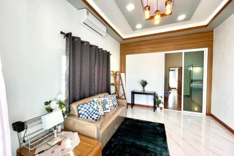 House in Cha-am, Thailand 2 bedrooms № 141393 - photo 3