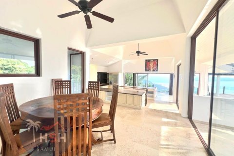 Villa in Ko Samui, Thailand 4 bedrooms № 180017 - photo 14
