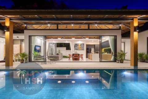 Villa on Chaweng Beach, Ko Samui, Thailand 4 bedrooms № 180018 - photo 8
