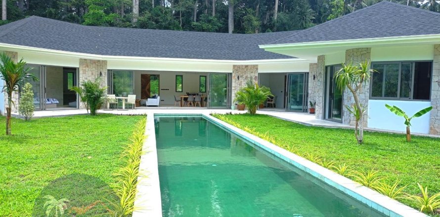 Villa in Ko Samui, Thailand 3 bedrooms № 180015