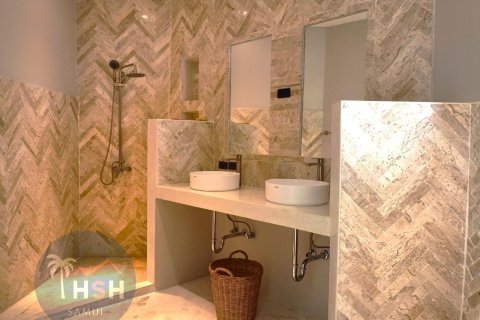 Villa in Ko Samui, Thailand 3 bedrooms № 180015 - photo 16
