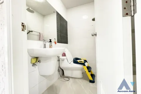 Reihenhaus in Suan Luang, Bangkok, Thailand 4 Schlafzimmer № 218612 - Foto 14
